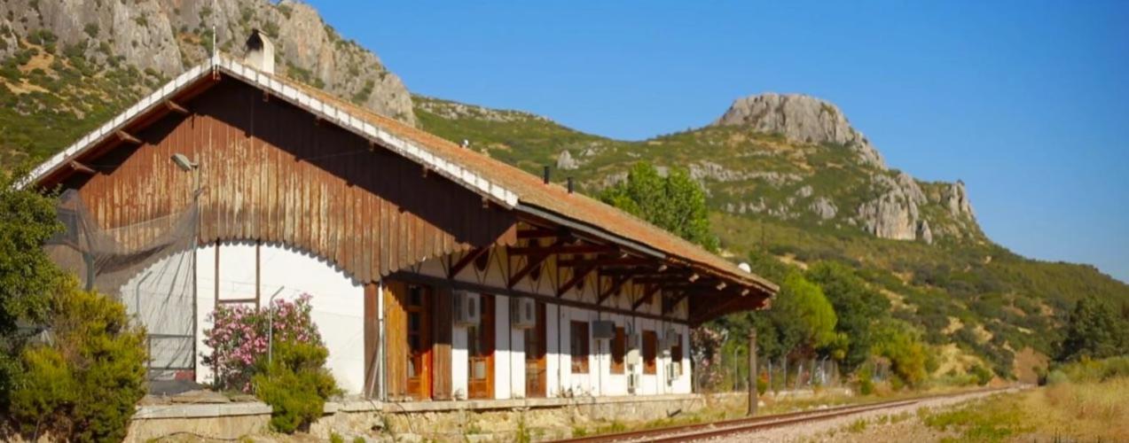Albergue De Эспьель Экстерьер фото
