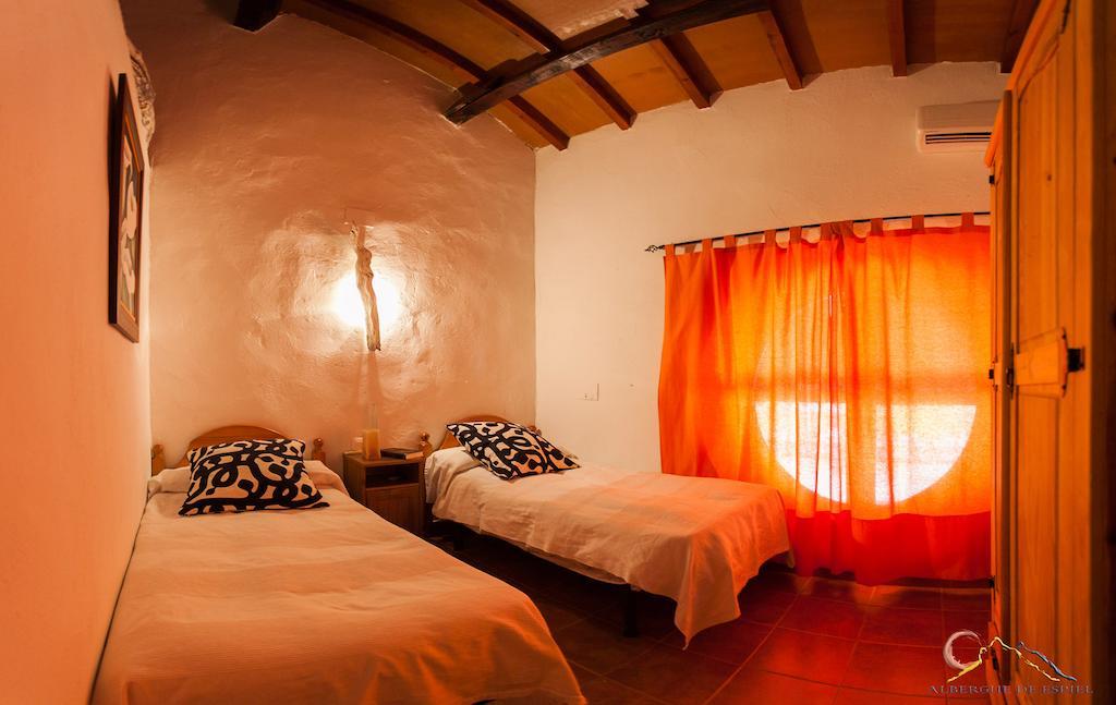 Albergue De Эспьель Номер фото