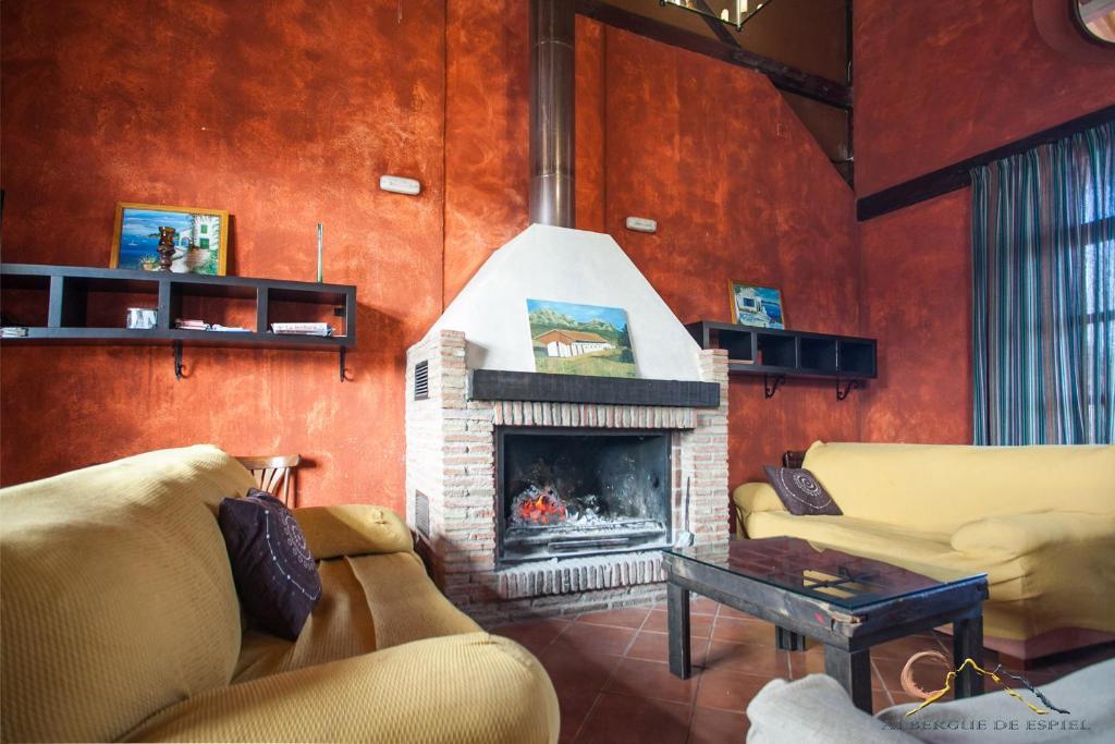 Albergue De Эспьель Экстерьер фото